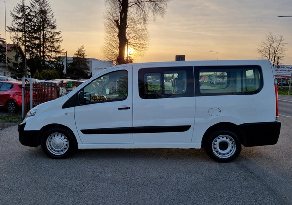 Fiat Scudo cena 33900 przebieg: 196000, rok produkcji 2015 z Józefów małe 79